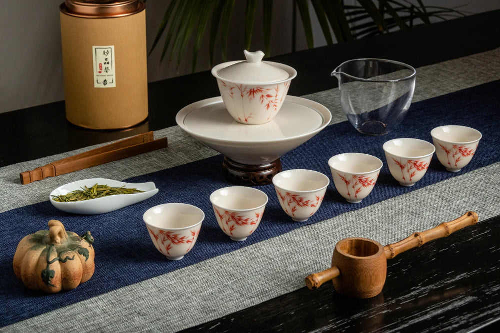 Lark Red Bamboo Set 雲雀紅竹蓋碗壺承套