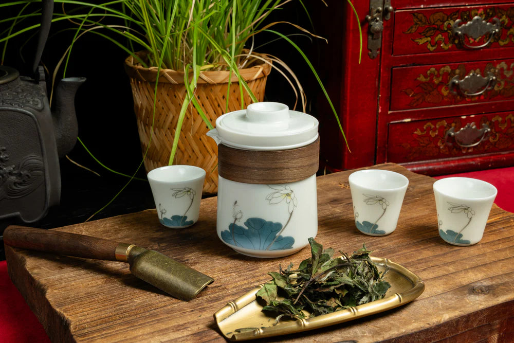 Lotus White Porcelain Portable Tea Set 白瓷荷花旅行套裝